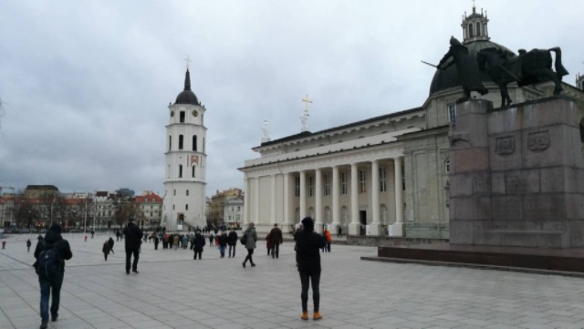 media-share-0-02-05-c44662be6c7260b0495eab158d7bc33f179a348d8133c8455b75a72e8cc4478f-2e7fa821-3d7b-460a-a457-4fa62121a59a